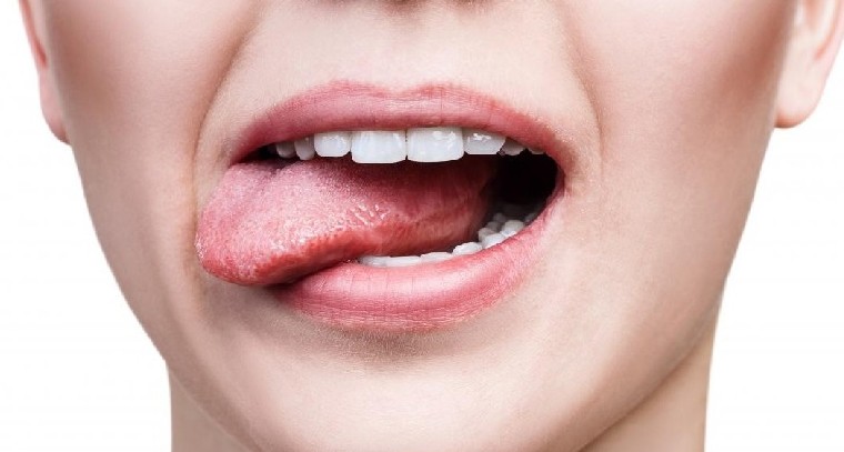 నోటి ఆరోగ్యాన్ని నిర్లక్ష్యం చేయవద్దు: పంటి సమస్యలు శరీర ఆరోగ్యంపై తీవ్ర ప్రభావం చూపుతాయి

