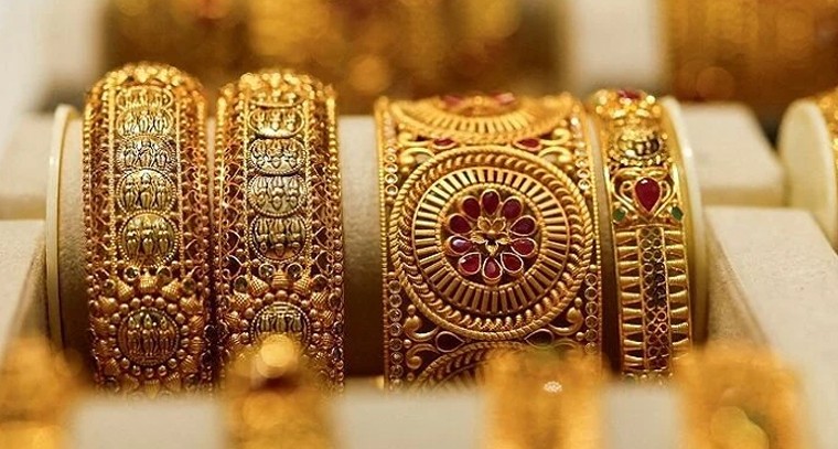 ఆభరణాల ప్రియులకు శుభవార్త! పడిపోయిన బంగారం, వెండి ధరలు.. నేటి మార్కెట్ వివరాలు..

