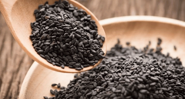 నల్లటి నువ్వులు: ఎముకలు ఉక్కులా, జుట్టు రాలడం ఆగిపోవాలా?