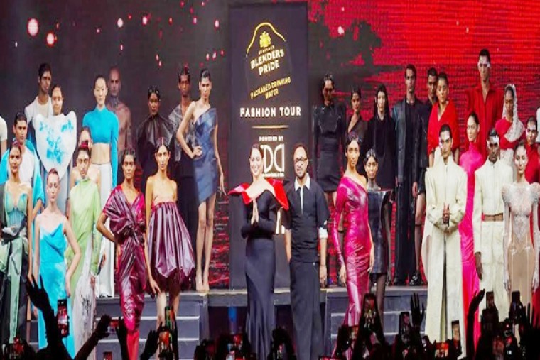 వైజాగ్‌ లో బ్లెండర్స్ ప్రైడ్ ఫ్యాషన్ టూర్... 