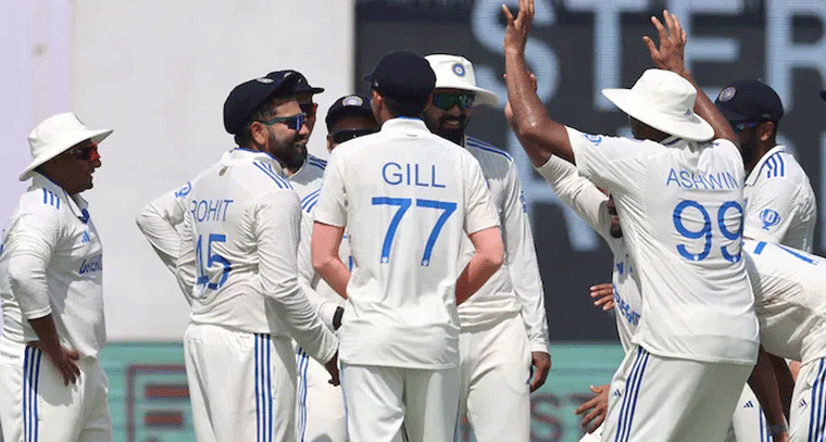 సీనియర్లు లేని టీమ్.. కానీ ఆట మాత్రం ఫుల్ ఫైట్!