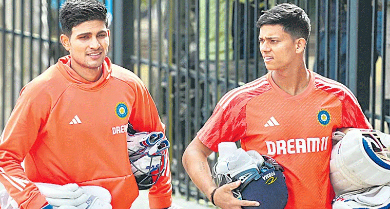 టీ20 ఆసియా కప్: గిల్‌ టీమ్లో ఉండబోతున్నాడా?