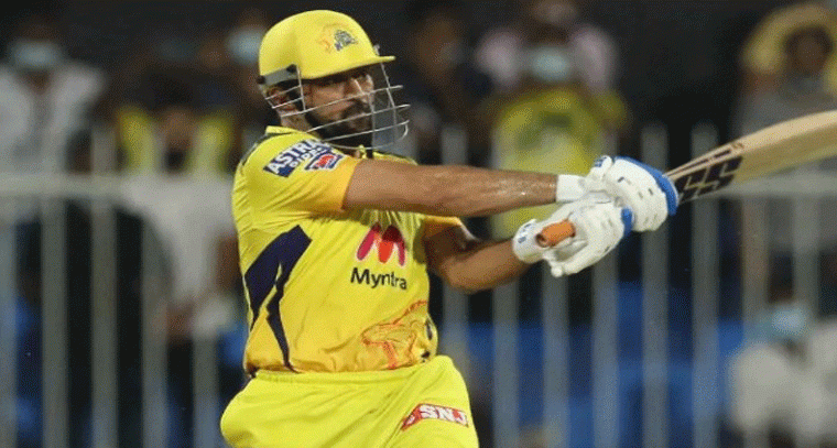 “IPL హీట్ పెరిగింది.. ఢిల్లీని ఓడించి ప్లేఆఫ్స్ దిశగా CSK అడుగు!”