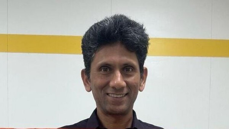 కర్ణాటక క్రికెట్ అసోసియేషన్ అధ్యక్షుడిగా పోటీ చేస్తున్న వెంకటేశ్ ప్రసాద్