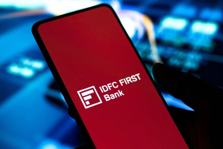 మొబైల్ బ్యాంకింగ్ యాప్‌లో ఐడిఎఫ్‌సి ఫస్ట్ బ్యాంక్ ఏస్ ఫీచర్‌....  
