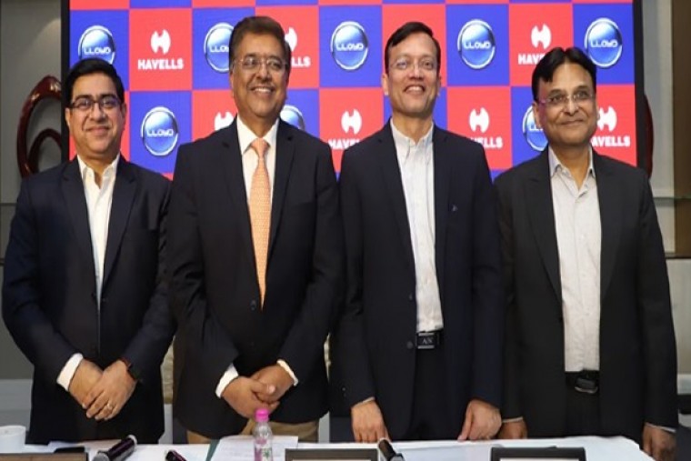 లాయిడ్ లగ్జూరియా కలెక్షన్స్ ఆవిష్కరణ....  