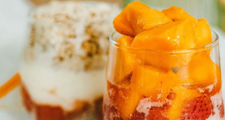 మీరు ప్రయత్నించాల్సిన 7 రిఫ్రెషింగ్ మామిడి పానీయాలు