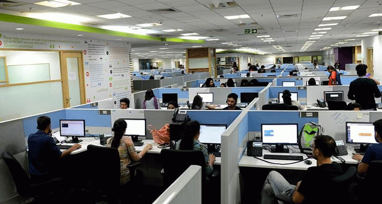 IT లేఆఫ్స్: ఉద్యోగుల సంఘం ఆందోళన – కంపెనీలదే బాధ్యత