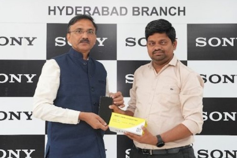 సోనీ ఇండియా స్మార్ట్ విజన్ గ్లాసెస్ ....  