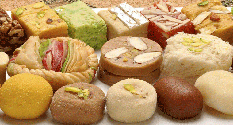 మిఠాయిల ప్రేమికుల రక్షణ చిట్కాలు – ఆరోగ్యానికి హానికరం అవ్వకుండానే తింటే ఎలా?