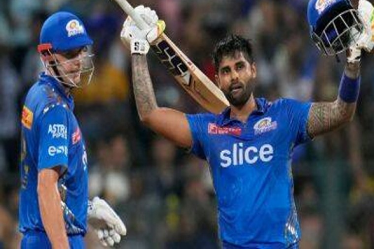 భారీ స్కోర్ చేసిన ముంబై ఇండియన్స్

