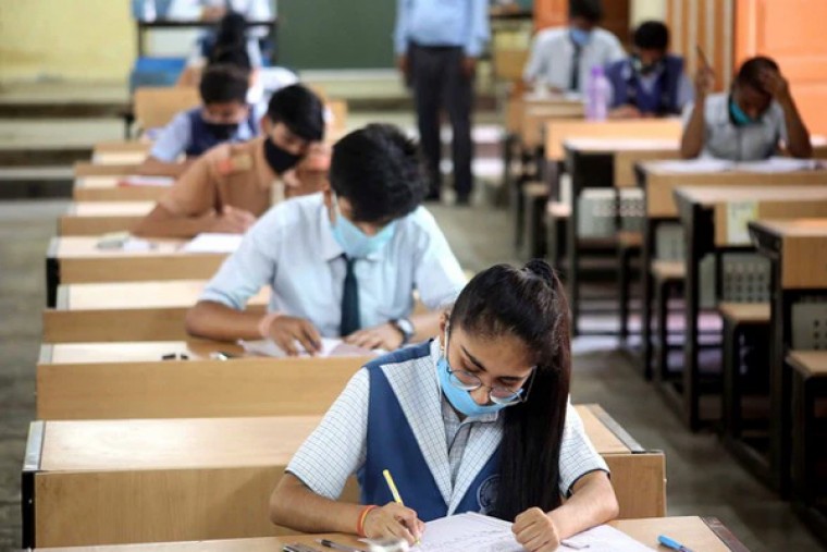 193 పరుగులు చేసిన పాకిస్థాన్ 

