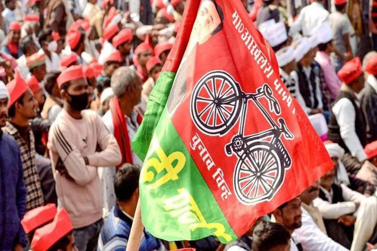 నిద్రలేవగానే నీళ్లు తాగితే కలిగే ప్రయోజనాలు 

