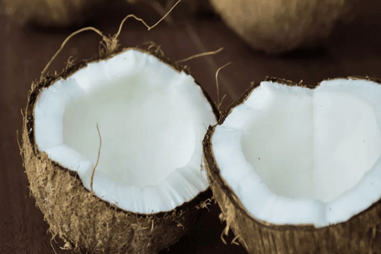 పచ్చి కొబ్బరి తినడం వల్ల ఆరోగ్యానికి ఎంతో మేలు 

