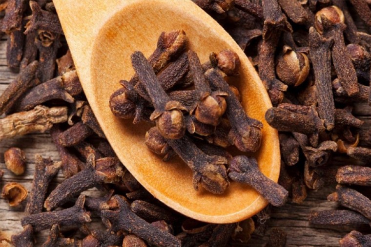 లవంగ టీతో ఆ సమస్యలకు చెక్ 

