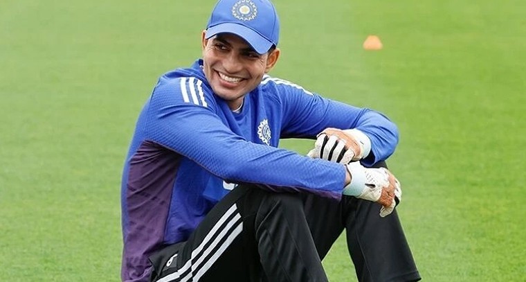 శుభ్‌మన్ గిల్ సౌతాఫ్రికా సిరీస్‌కు దూరం.. కెప్టెన్సీపై కొత్త ట్విస్ట్!

