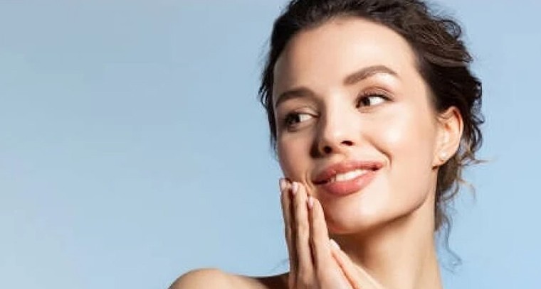 చర్మం యవ్వనంగా మెరిసేలా.. సీక్రెట్ స్కిన్‌కేర్ రొటీన్!

