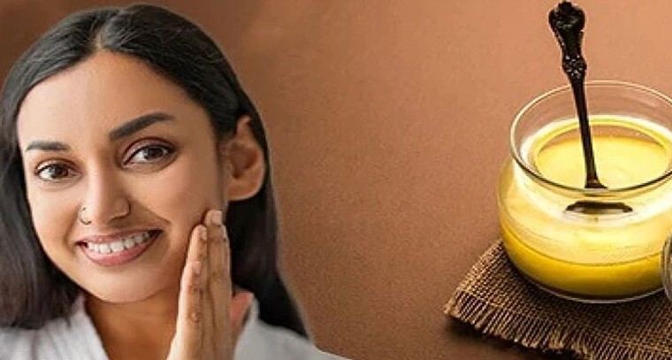 నాభికి నెయ్యి: ఆరోగ్యానికి అమృతంలా పనిచేసే ఆయుర్వేద చిట్కా!

