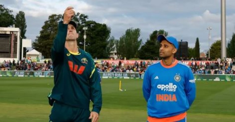 హోబర్ట్‌లో ఆస్ట్రేలియాతో ఢీ.. టాస్ గెలిచిన భారత్.. బౌలింగ్ ఎంచుకుంది.. సిరీస్‌ ఆశలు నిలవాలంటే గెలిచి తీరాలి


