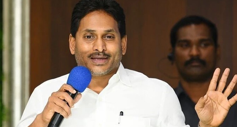 ఏపీలో సాగుతోంది అరాచక పాలన: కూటమి ప్రభుత్వంపై వైఎస్ జగన్ నిప్పులు

