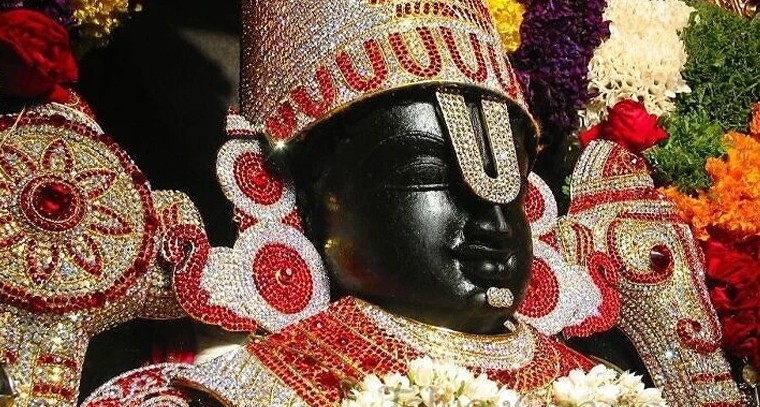 వైకుంఠ ఏకాదశి ప్రత్యేకం.. ఉత్తర ద్వార దర్శనంతో సకల దారిద్ర్య విముక్తి.. మీ ఇంట్లో సిరిసంపదల వర్షం!

