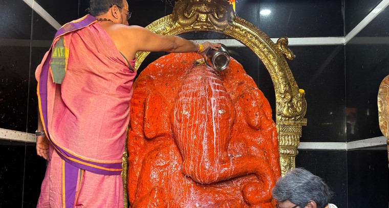 శ్రీ లక్ష్మీనరసింహస్వామి దేవాలయంలో భక్తుల రద్దీ

