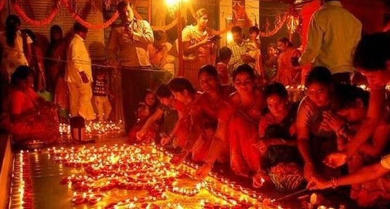 పవిత్ర కార్తీక పౌర్ణమి.. ఆచారాలు.. విశేష ఫలాలు

