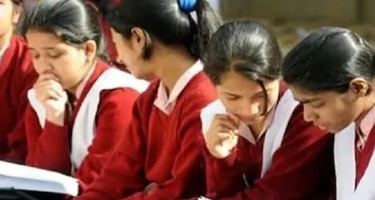 ఆడబిడ్డల భవితకు బంగారు అవకాశం.. CBSE సింగిల్ గర్ల్ చైల్డ్ స్కాలర్‌షిప్.. ఈ రోజే చివరి ఛాన్స్!

