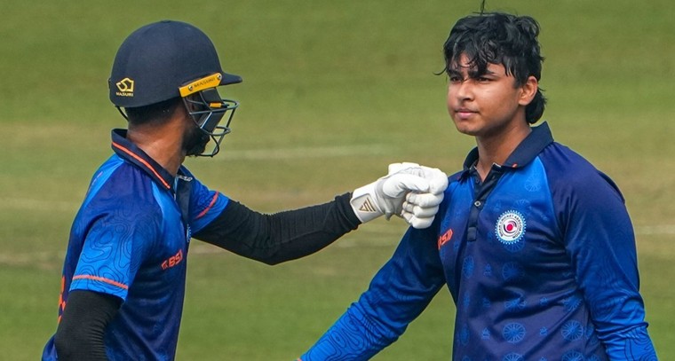 విజయ్ హజారే ట్రోఫీలో బీహార్ విశ్వరూపం.. వన్డే చరిత్రలోనే అత్యధిక స్కోరుతో ప్రపంచ రికార్డు!

