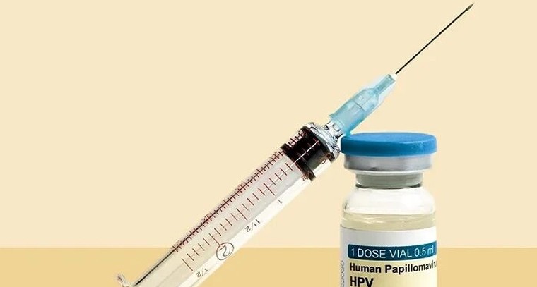 గర్భాశయ క్యాన్సర్ దరిచేరకూడదంటే.. ఆ వయసులోపు ‘హెచ్‌పీవీ’ వ్యాక్సిన్ తప్పనిసరి!

