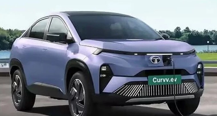 టాటా ఈవీ ధమాకా.. ఎలక్ట్రిక్ కార్లపై భారీగా తగ్గిన ధరలు!

