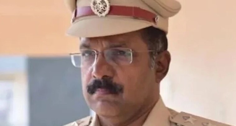 భీమవరం డీఎస్పీ జయసూర్య బదిలీ.. పవన్ కళ్యాణ్ ఫిర్యాదుతోనే వేటు? రఘువీర్ విష్ణుకు బాధ్యతలు

