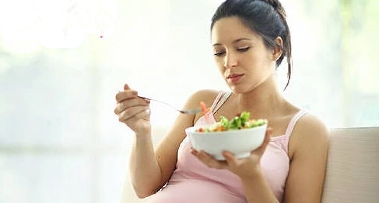 శీతాకాలంలో గర్భిణీలు తీసుకోవాల్సిన జాగ్రత్తలు.. రోగనిరోధక శక్తిని పెంచుకునే మార్గాలు

