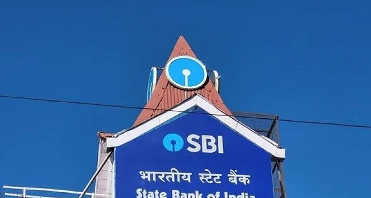 నిరుద్యోగులకు అలర్ట్.. ఎస్‌బీఐలో 1,146 ఆఫీసర్ పోస్టులకు నేడే ఆఖరు తేదీ.. రూ. 44 లక్షల వరకు జీతం!

