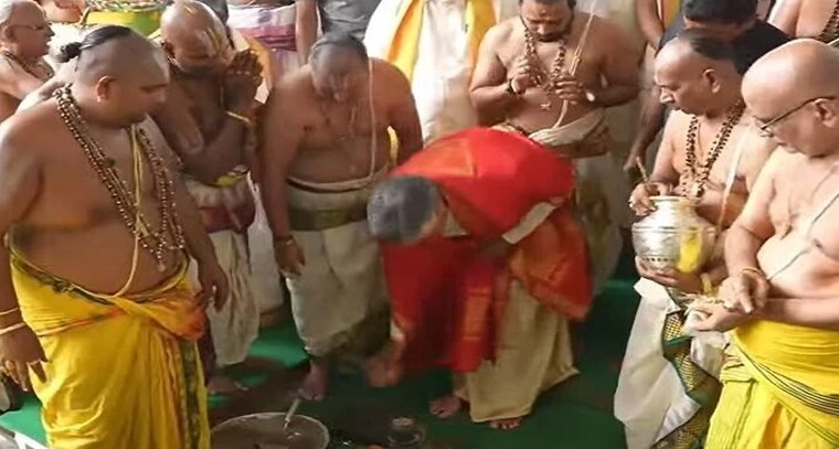 దివ్య నామం అమరావతికి.. స్వామివారి ఆశీస్సులు: సీఎం చంద్రబాబు ఆశయం

