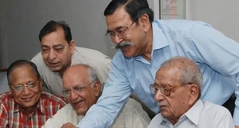 రిటైర్మెంట్ బెనిఫిట్స్ ప్రక్రియను పూర్తి డిజిటలైజేషన్‌కు ఏపీ ప్రభుత్వం కీలక నిర్ణయం

