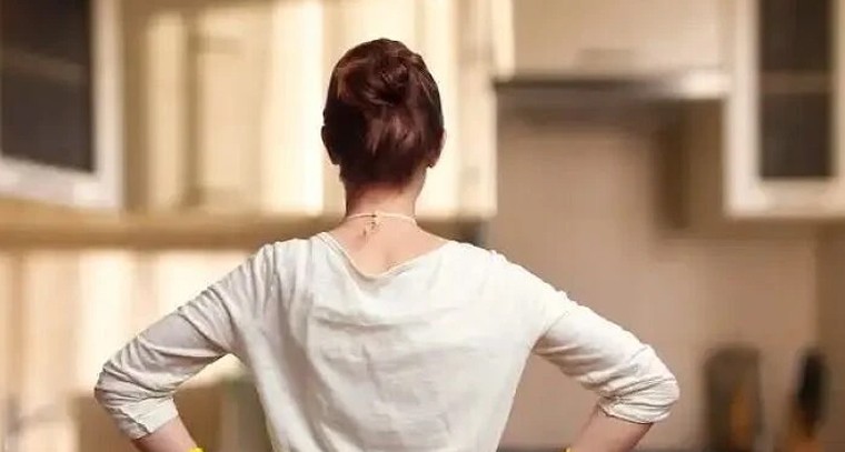 పండుగ వేళ ఇంటి శుభ్రత టెన్షన్ పెడుతోందా?.. ఈ స్మార్ట్ టిప్స్ పాటిస్తే మీ పని చాలా ఈజీ!

