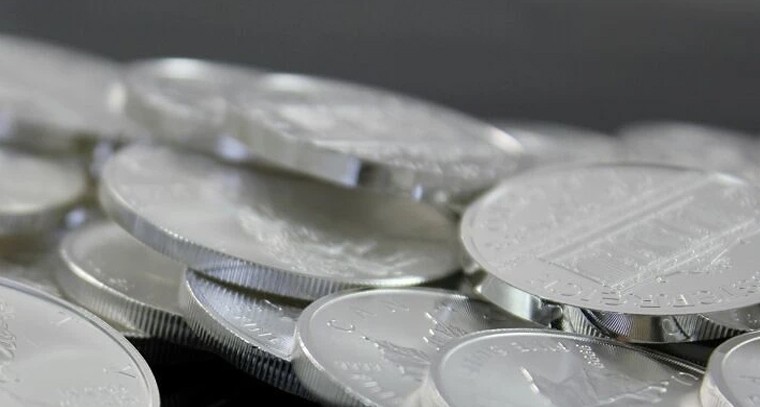 వెండి ధగధగలు.. త్వరలోనే $100 మార్కును తాకనున్న 'వైట్ మెటల్'?

