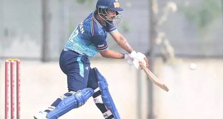 విజయ్ హజారే ట్రోఫీలో ఇషాన్ కిషన్ విధ్వంసం.. 33 బంతుల్లోనే సెంచరీతో సరికొత్త చరిత్ర!

