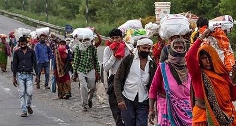 ఏపీలో ఆందోళనకరం.. బతుకు దెరువు కోసం 12.59 లక్షల కుటుంబాల వలస

