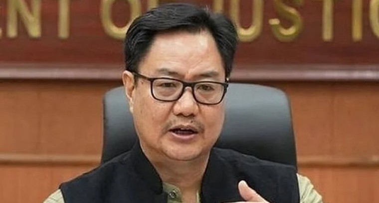 వృత్తిలో రాణించాలా? ఈ 'సక్సెస్ మంత్రాలు' పాటిస్తే ఉన్నత శిఖరాలు మీవే!

