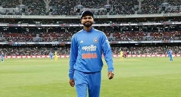 శుభవార్త.. ఆసుపత్రి నుంచి డిశ్చార్జ్ అయిన శ్రేయస్ అయ్యర్! కోలుకోవడానికి సిడ్నీలోనే ఉండనున్న స్టార్ బ్యాటర్

