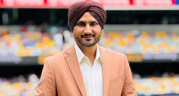 రోహిత్-కోహ్లీ భవిష్యత్తు నిర్ణయాలు.. హర్భజన్ సింగ్ ఆందోళన

