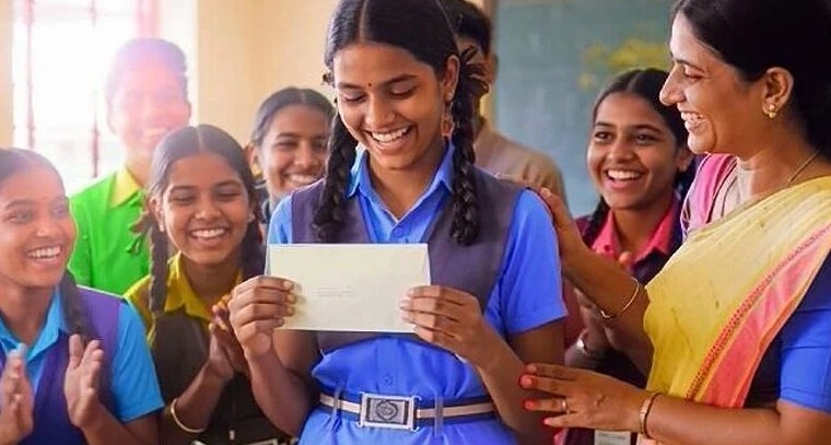 పేద విద్యార్థినుల ఉన్నత చదువులకు 'అజీమ్ ప్రేమ్‌జీ' భరోసా.. రూ. 30,000 స్కాలర్‌షిప్‌కు దరఖాస్తుల ఆహ్వానం

