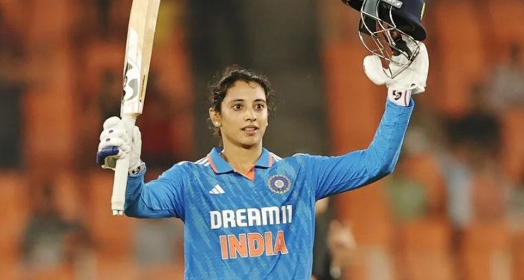 స్మృతి మంధనకు వన్డేల్లో శతక మైలురాయి

