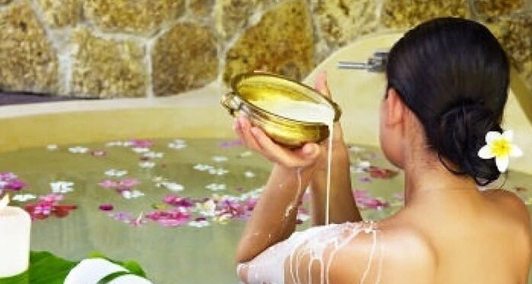 ఆయుర్వేద స్నాన రహస్యాలు.. రోజువారీ శ్రమను తొలగించి, సొగసైన సువాసనతో రిఫ్రెష్ అవ్వండి

