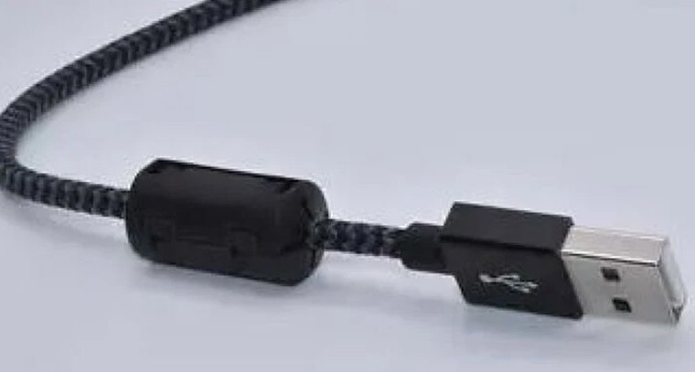 చార్జింగ్ కేబుల్స్‌పై ఆ బుడిపె ఎందుకు ఉంటుందో తెలుసా? దాని వెనుక ఉన్న అసలు రహస్యం ఇదే!

