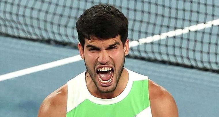 టెన్నిస్ కోర్టులో అల్కరాజ్ ప్రభంజనం.. జకోవిచ్ కోటలో యువ కింగ్ సరికొత్త చరిత్ర!

