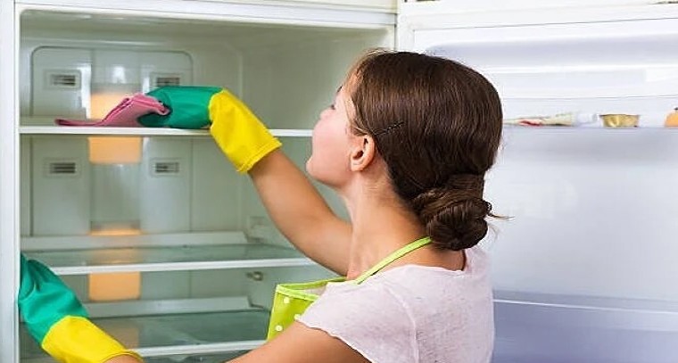 ఇంట్లో సులభంగా శుభ్రపరచే సహజ చిట్కాలు

