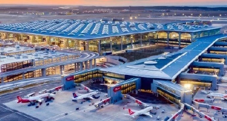 ప్రపంచంలోనే మహా నగరాల్ని తలపించే అతిపెద్ద విమానాశ్రయాలు ఇవే!

